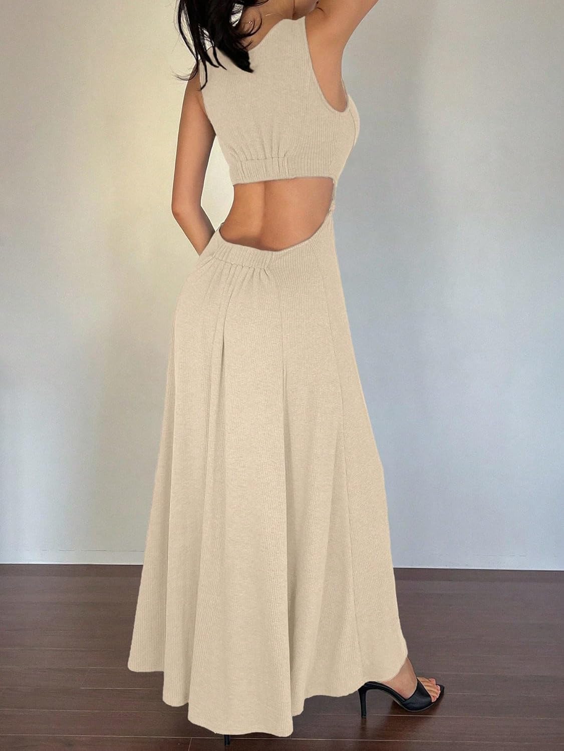 2025 Plain Maxi Long Dress for Women Sleeveless V-Neck Long Elegant Dress - Image 3